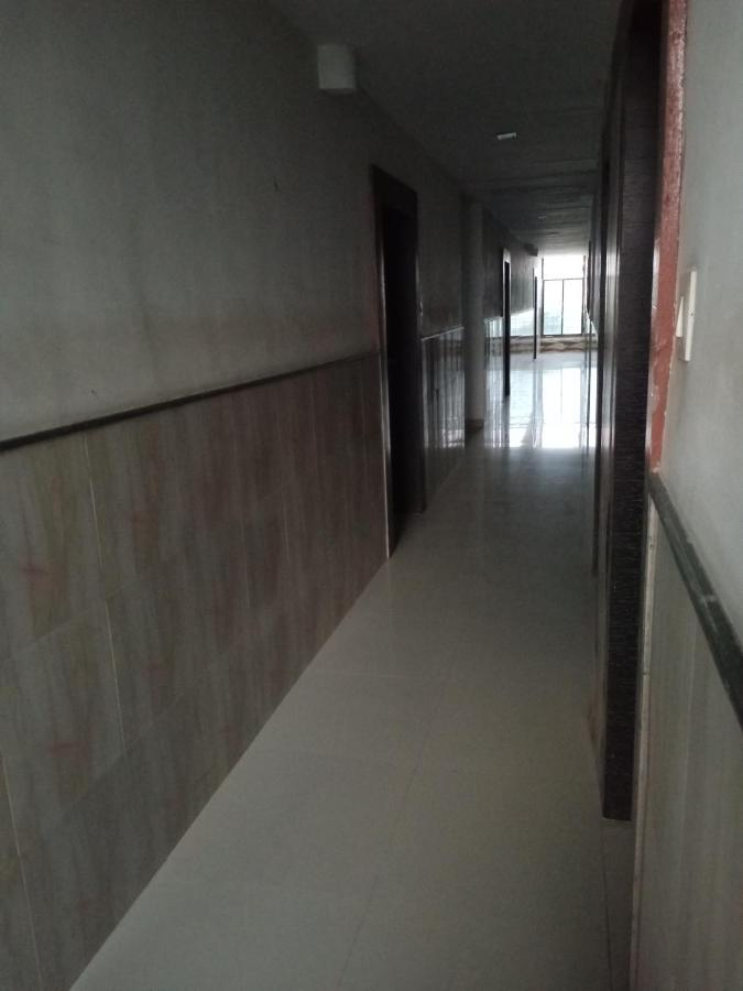 Malhar Palace Hotel Shirdi Eksteriør bilde