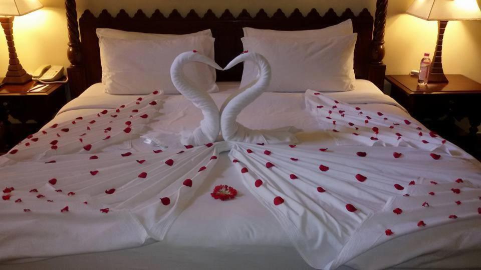 Malhar Palace Hotel Shirdi Eksteriør bilde