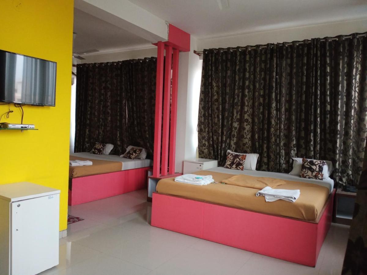 Malhar Palace Hotel Shirdi Eksteriør bilde