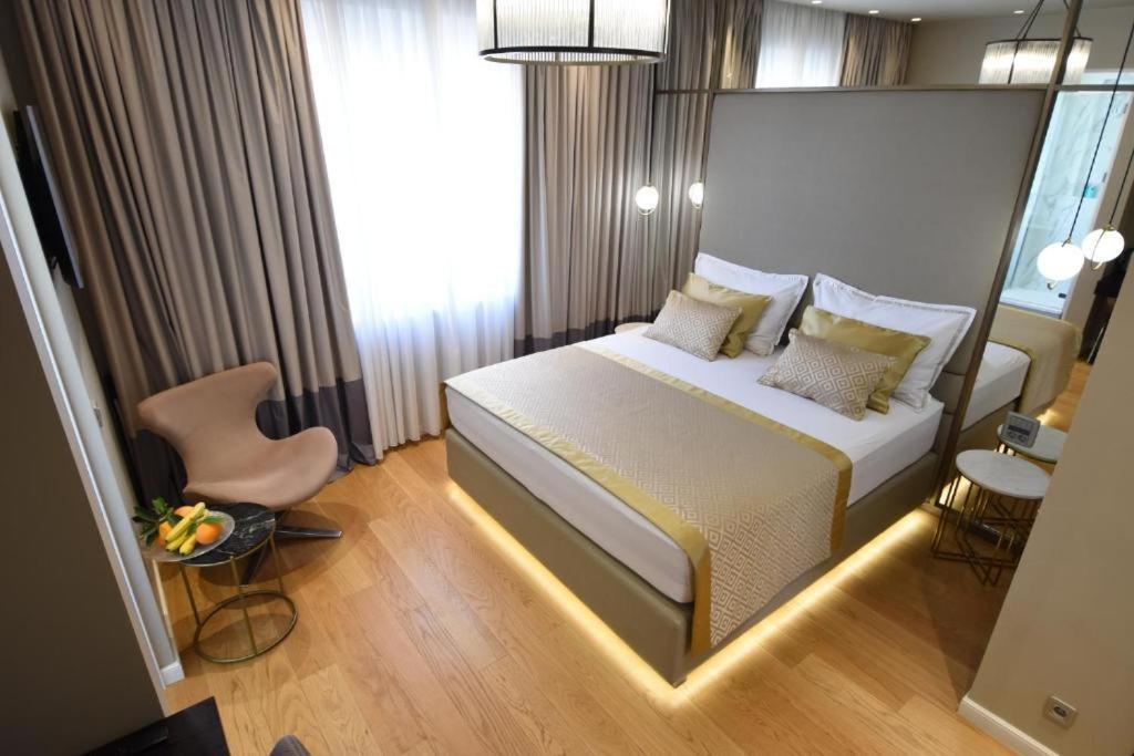 Malhar Palace Hotel Shirdi Eksteriør bilde